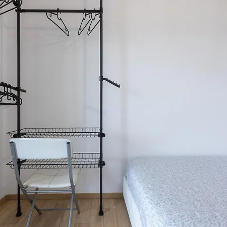 Guesthost - Comfy Terrace In Cagliari Apartment *