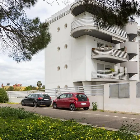 아파트 Guesthost - Comfy Terrace In Cagliari